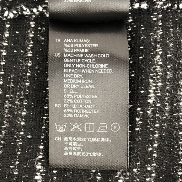 H&M Women’s Black & White Striped Sweater with 3/4 Length Sleeves Size M - Picture 15 of 15